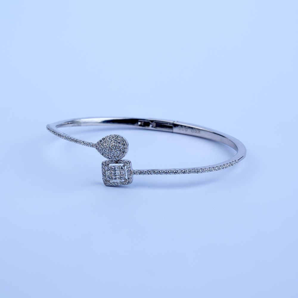 Delicate Double Sided Diamond Bracelet Slb